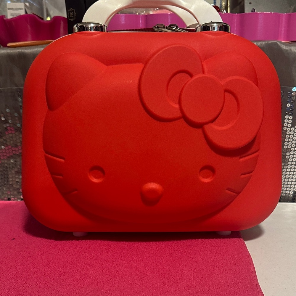 Hello Kitty Vibrant Red Cosmetic Case